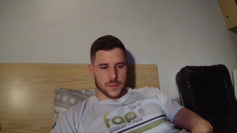 lechehotcam2  13-01-2023